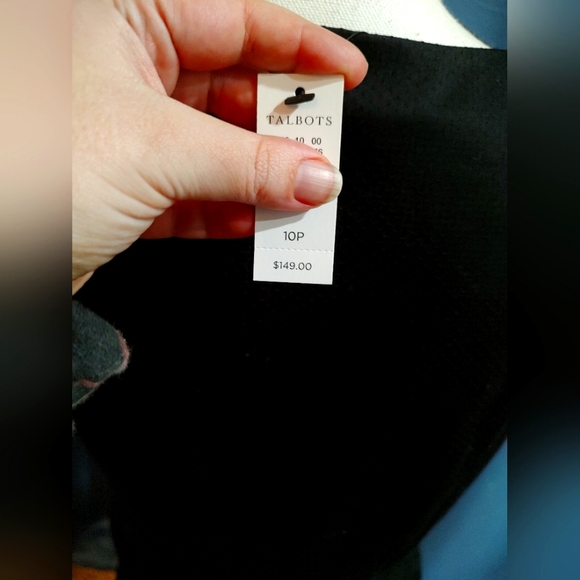 NWT Talbots brand size 10P little black dress with scallop pattern detail on top - Picture 8 of 10
